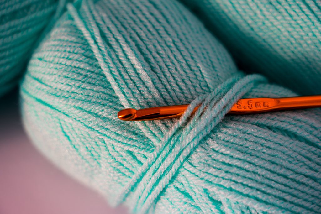 Quel accessoire en crochet choisir pour bien débuter ?