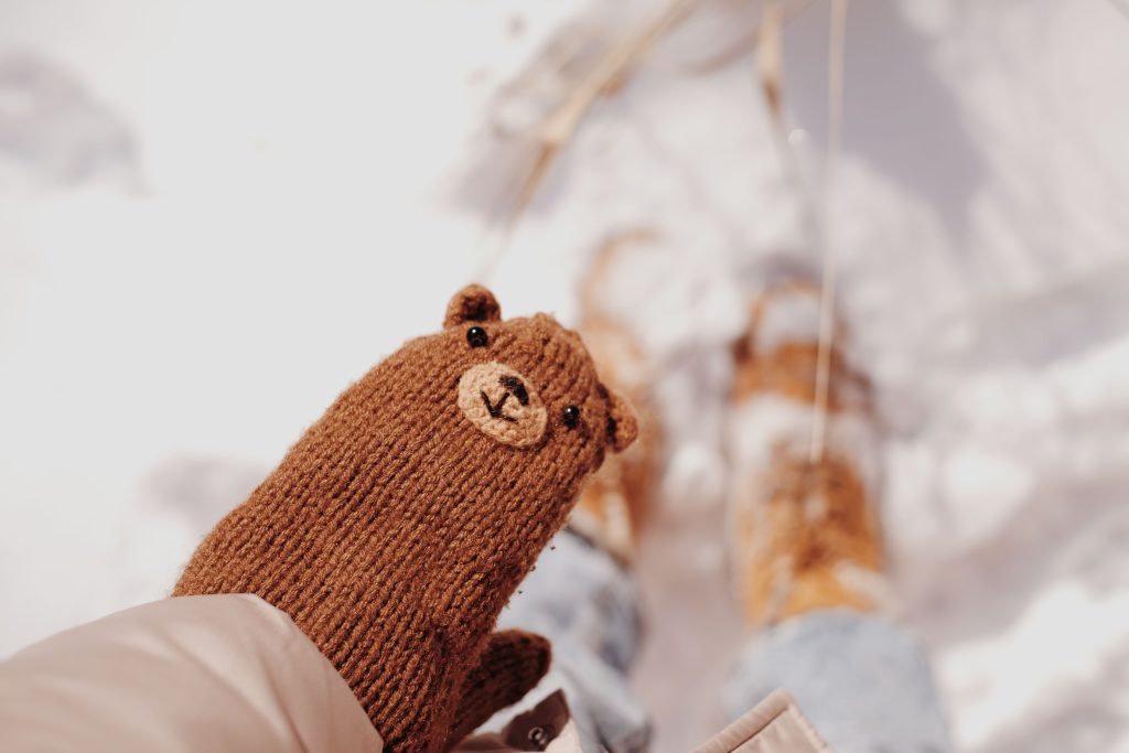 Comment reconnaître des accessoires tricotés main de qualité ?